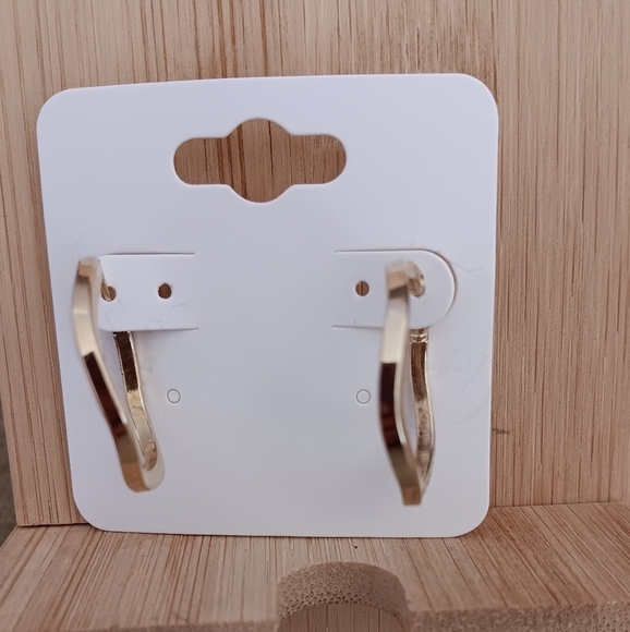 Gold Covered Wavy 925 Silver Hoop Earrings - Picture 8 of 8